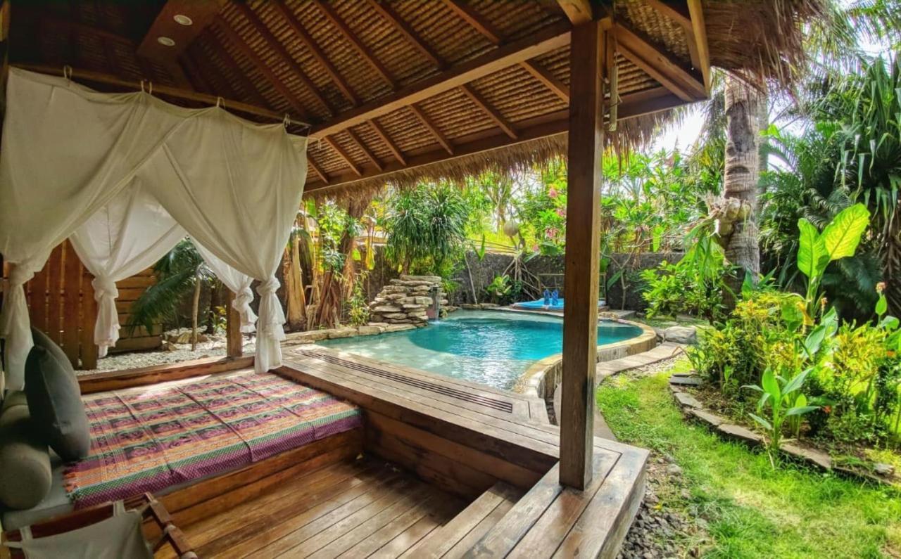 Villa Bhuvana With Private Swimming Pool Gili Trawangan Eksteriør billede